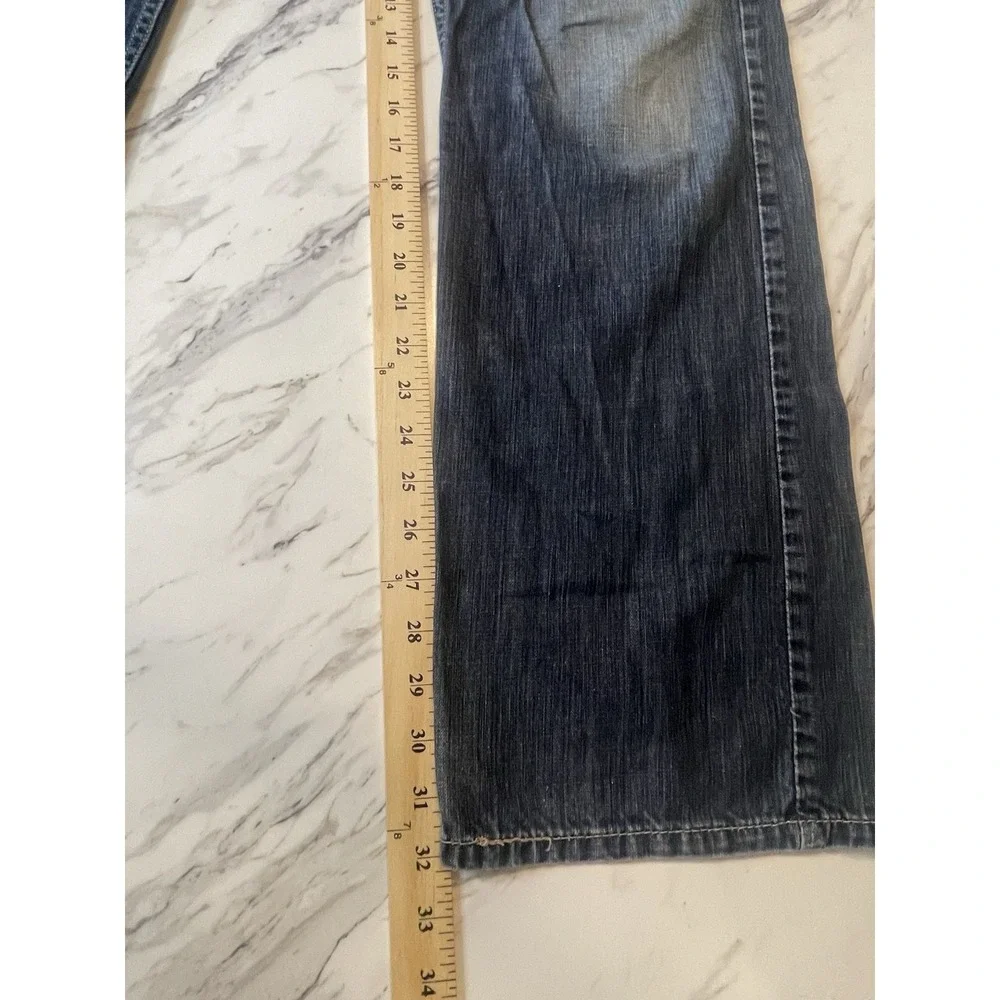 Levi's 514 Y2K Straight Leg Men's Medium Wash Size 34x34. Fits 34x32. Boot Cut
